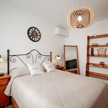 Villa Peix - Relax Y Atardeceres Unicos Junto Al Mar Cala'N Bosch (Menorca)